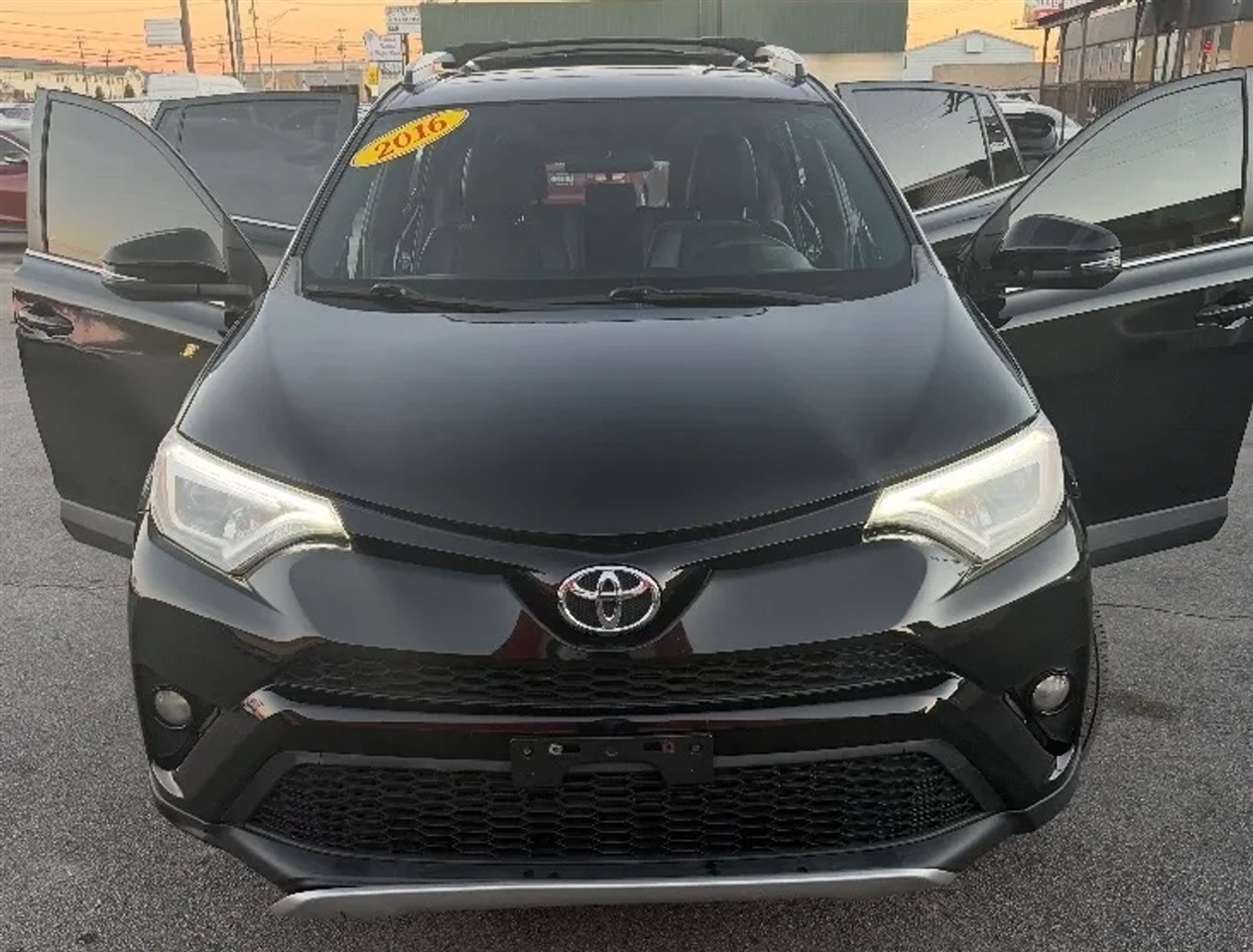 Toyota RAV4 SE 4WD 2016
