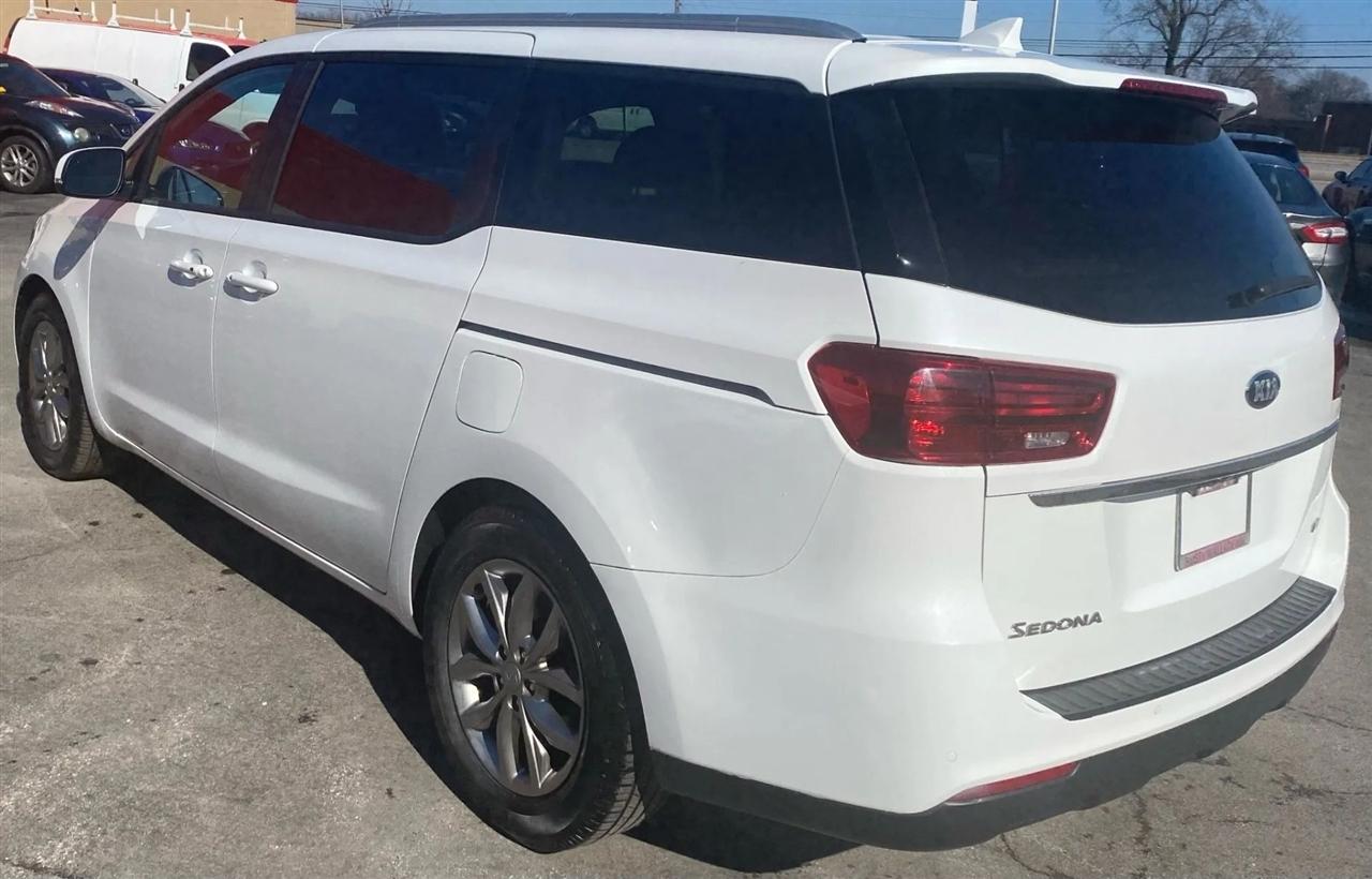 Kia Sedona LX 2019
