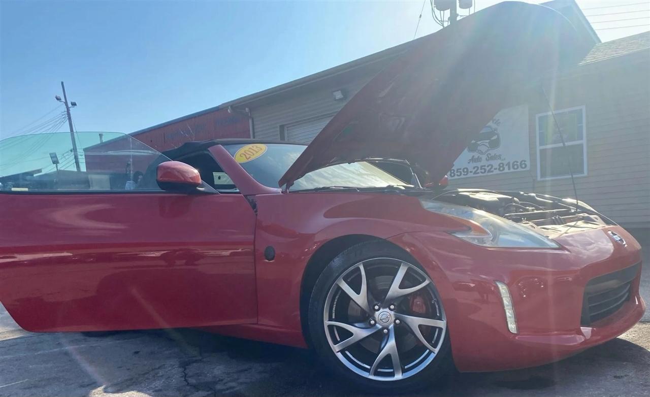 Nissan Z 370Z Touring Roadster 2013