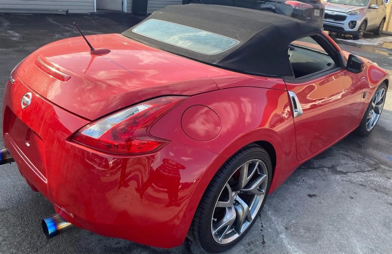 Nissan Z 370Z Touring Roadster 2013