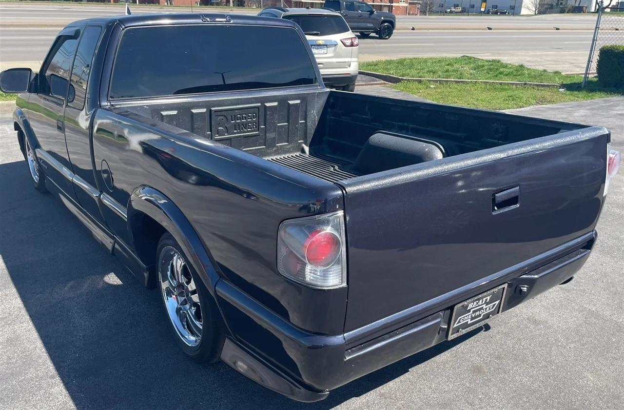 Chevrolet S10 Pickup Ext. Cab 2WD 2000