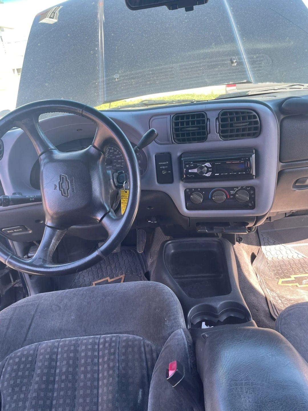 Chevrolet S10 Pickup Ext. Cab 2WD 2000