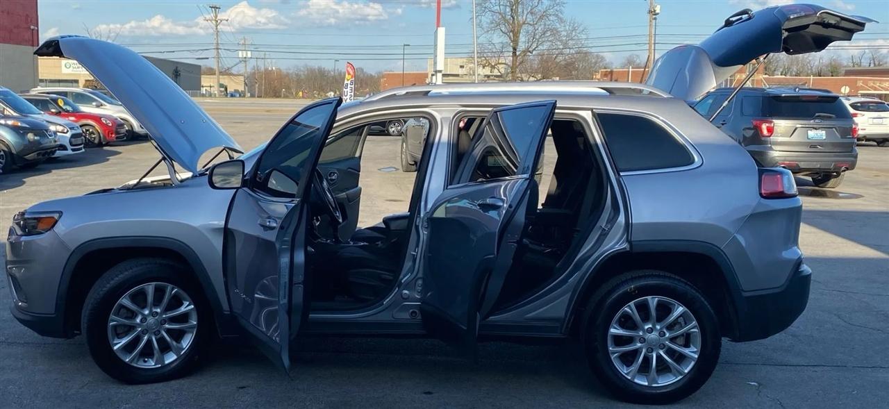 Jeep Cherokee Latitude FWD 2019