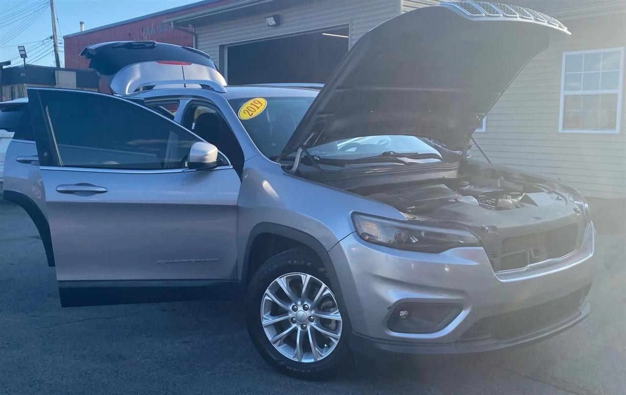 Jeep Cherokee Latitude FWD 2019