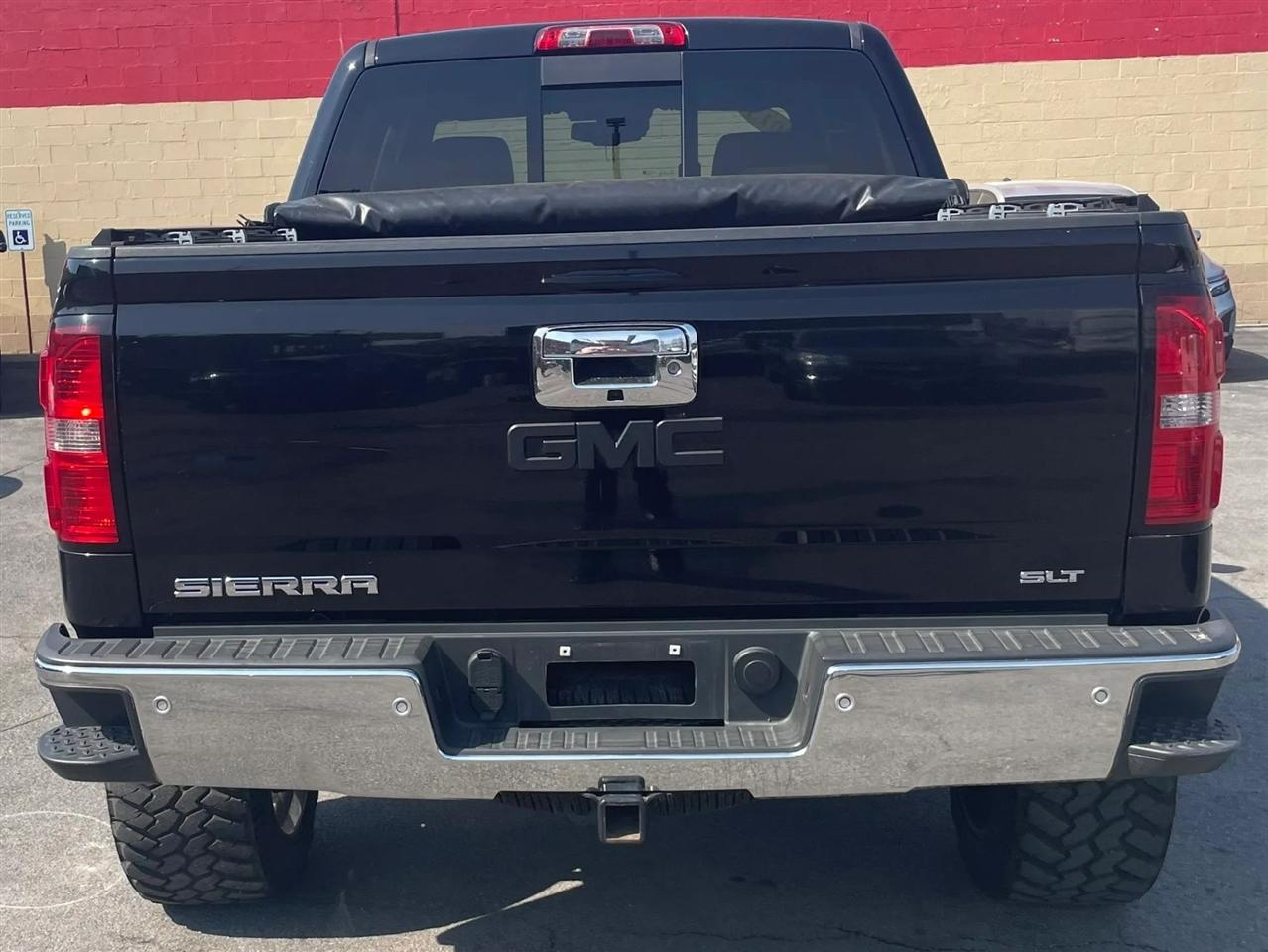 GMC Sierra 1500 SLT Crew Cab Long Box 4WD 2015