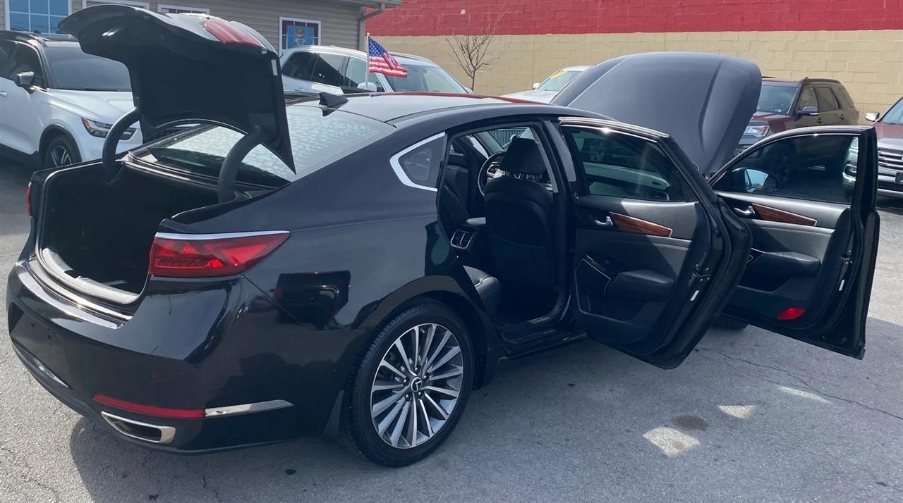 Kia Cadenza Technology 2017