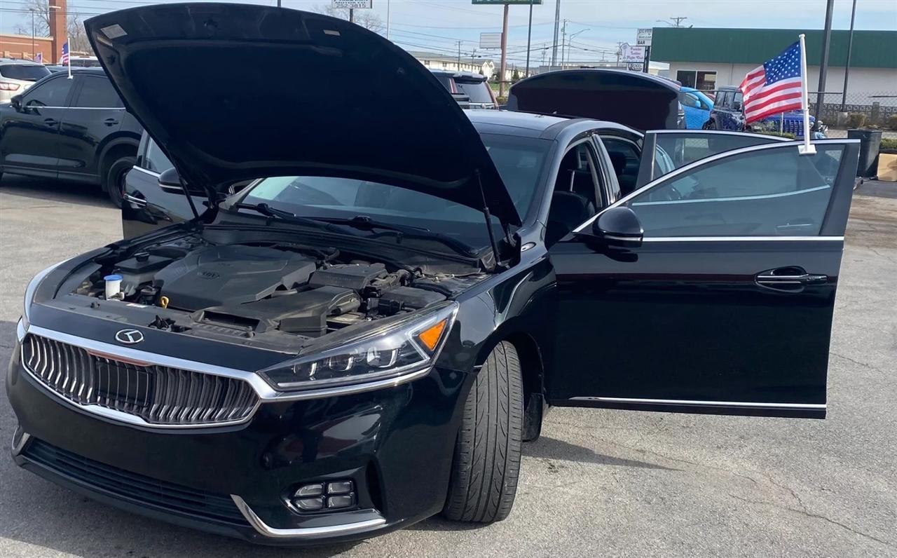 Kia Cadenza Technology 2017