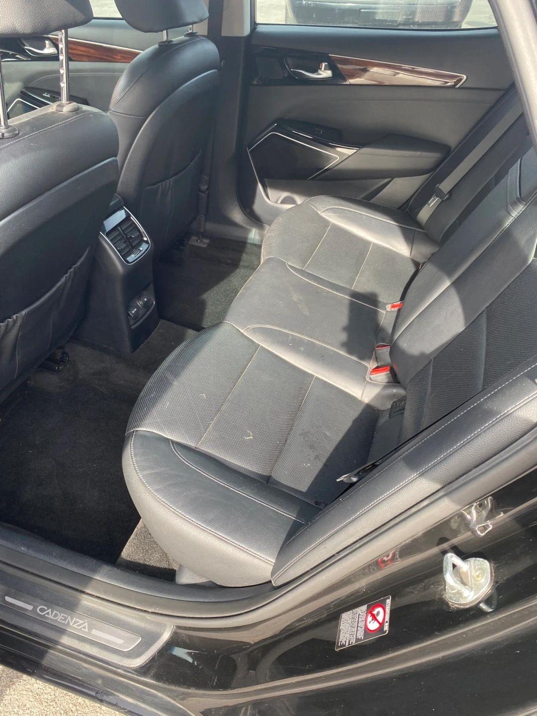 Kia Cadenza Technology 2017