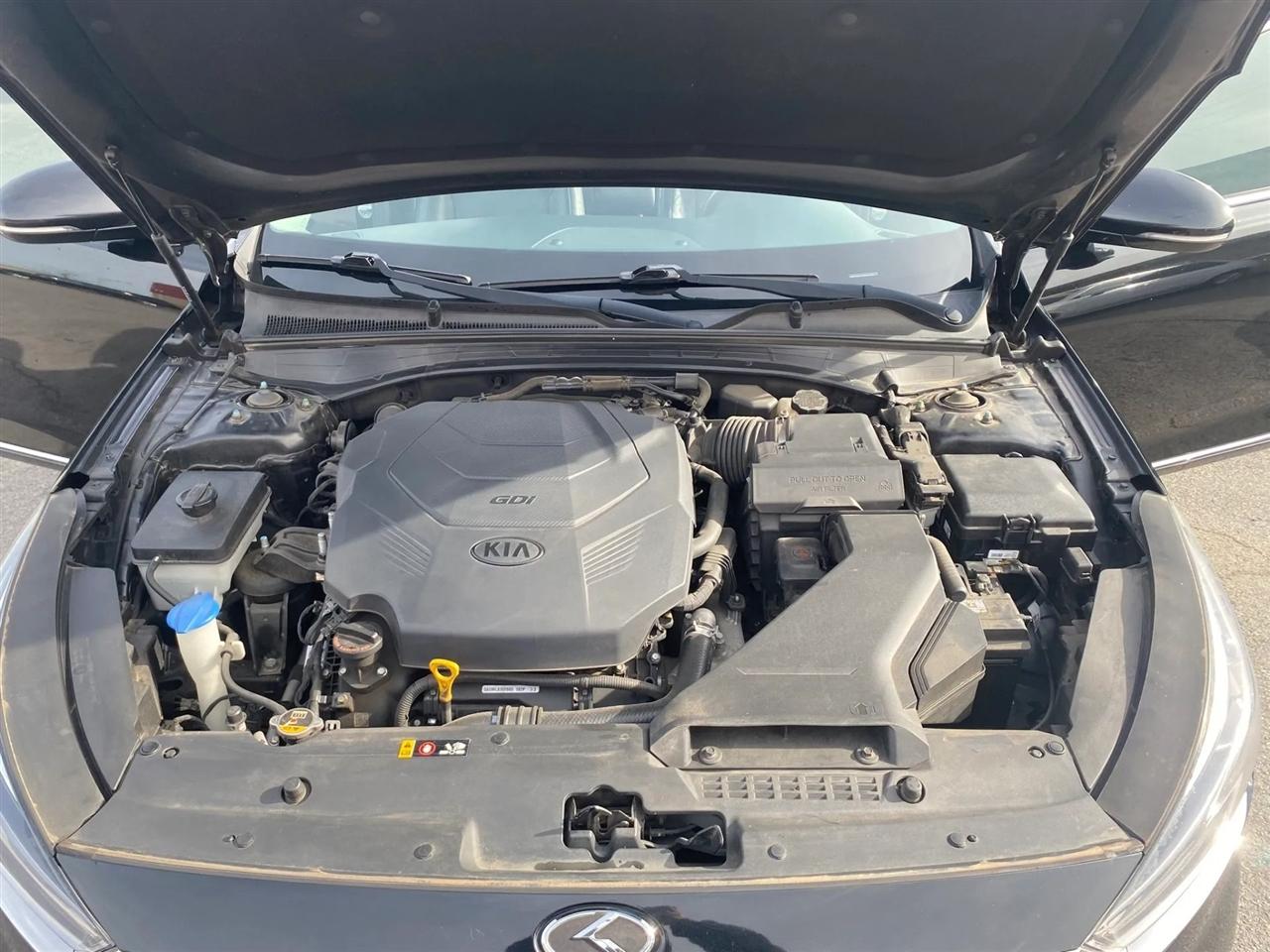 Kia Cadenza Technology 2017