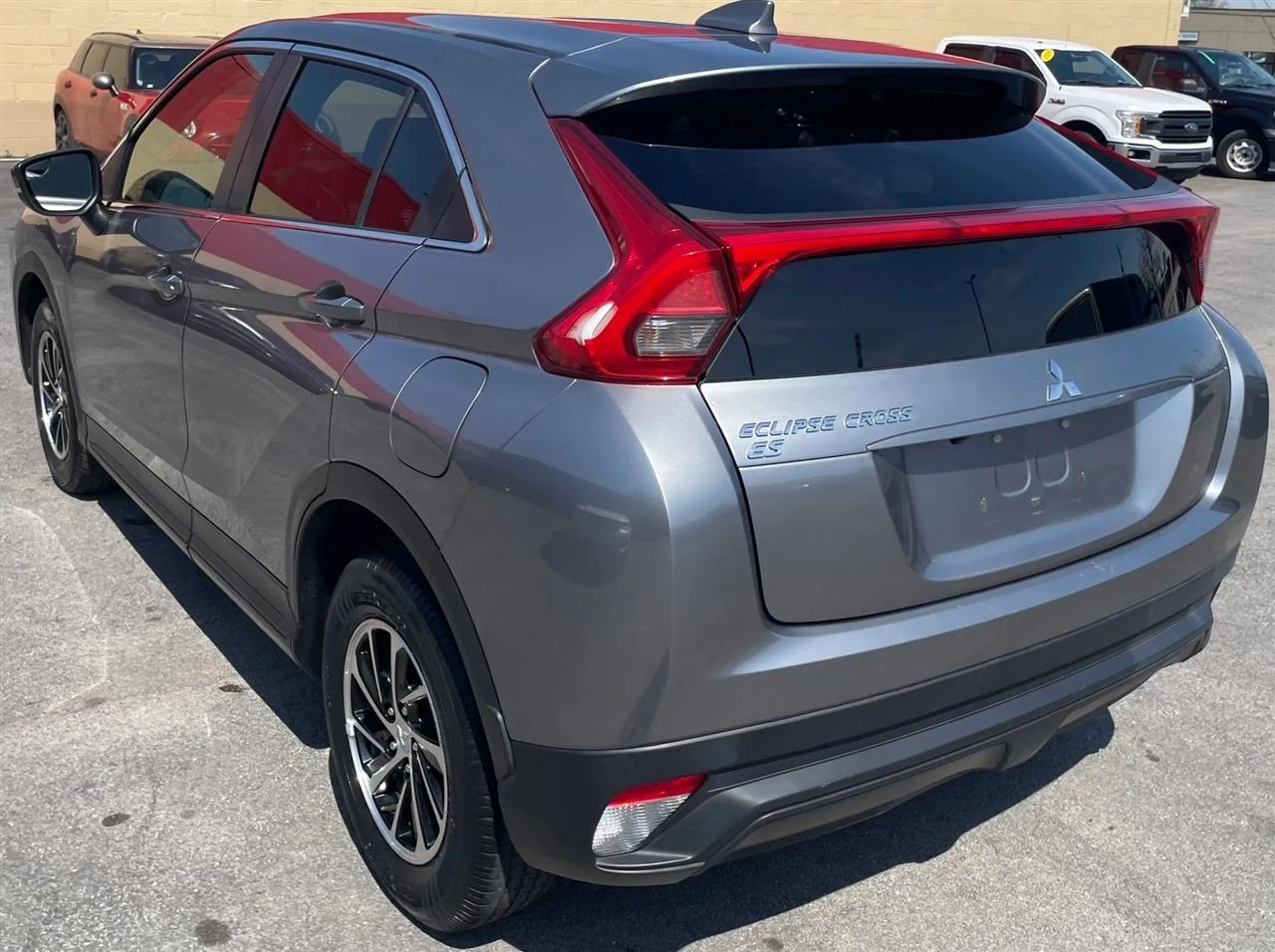 Mitsubishi Eclipse Cross ES 2020