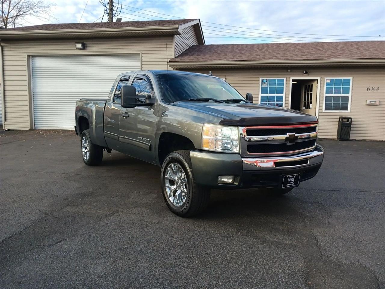 2011 Chevrolet Silverado 1500 LT Ext. Cab 4WD