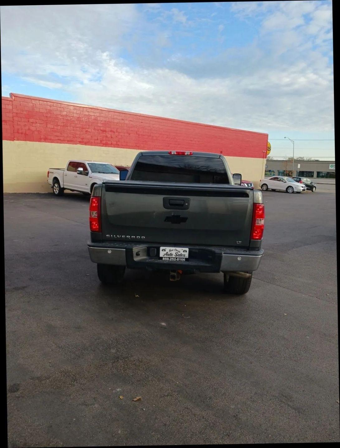 Chevrolet Silverado 1500 LT Ext. Cab 4WD 2011