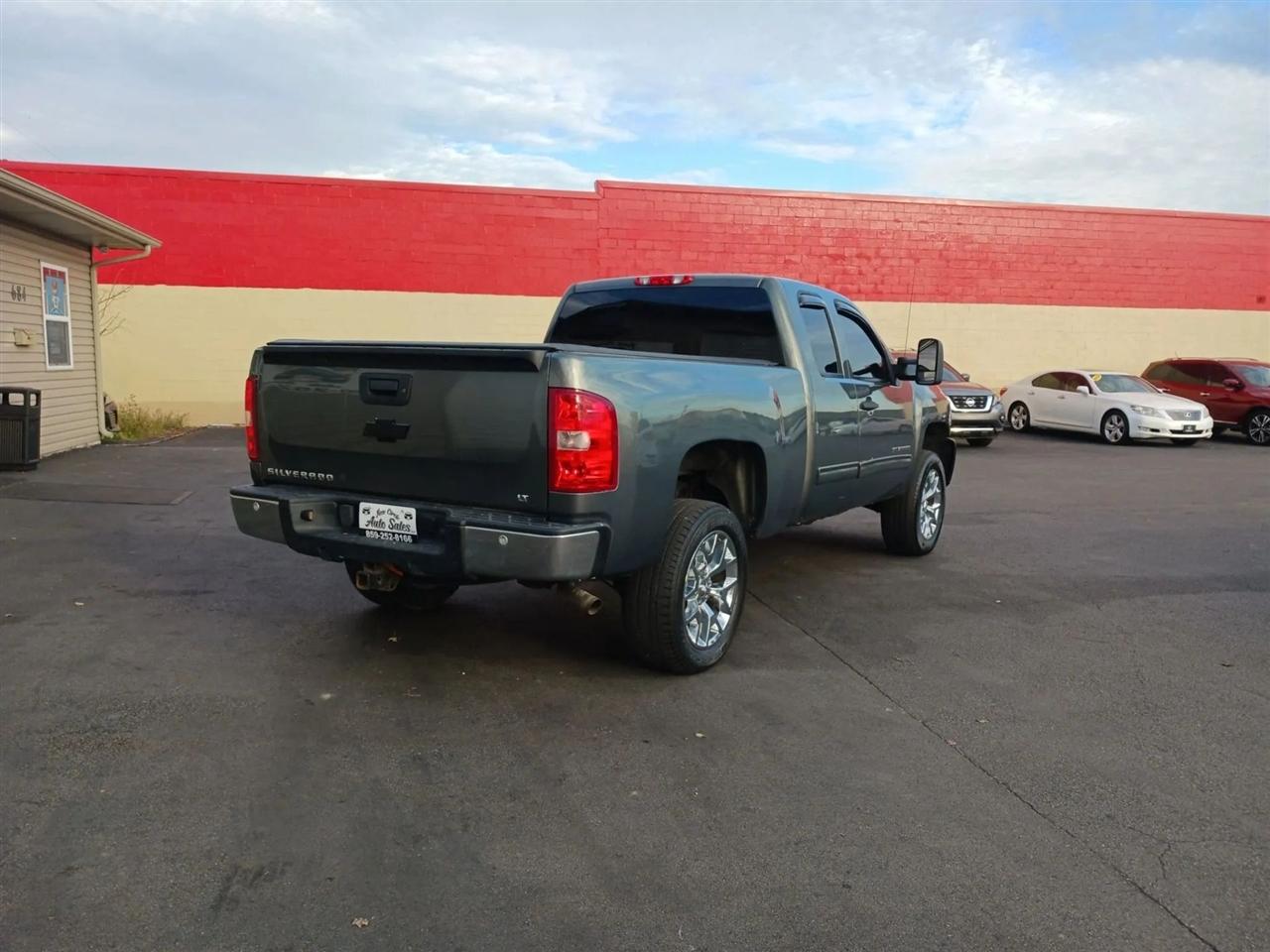 Chevrolet Silverado 1500 LT Ext. Cab 4WD 2011