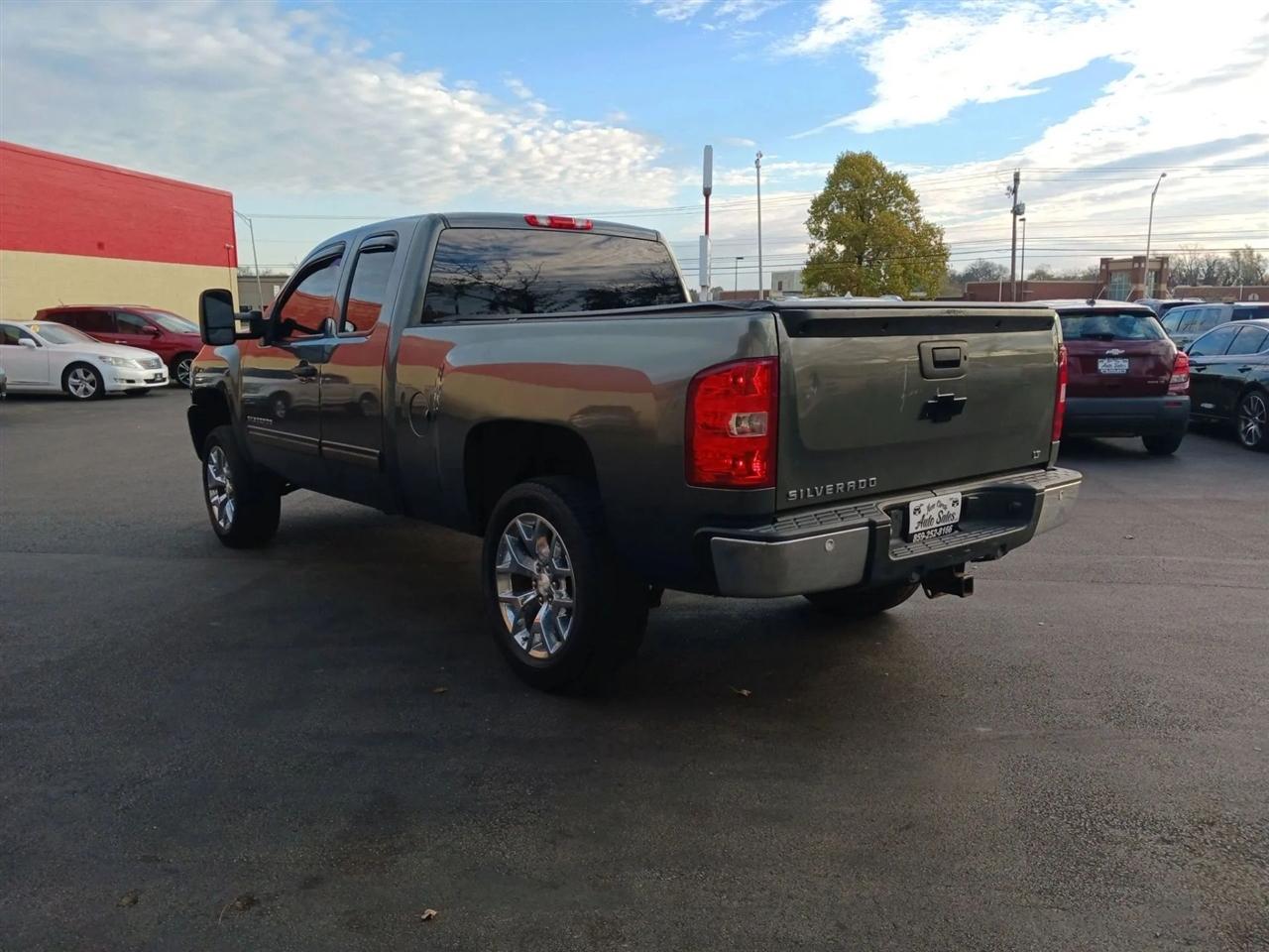 Chevrolet Silverado 1500 LT Ext. Cab 4WD 2011