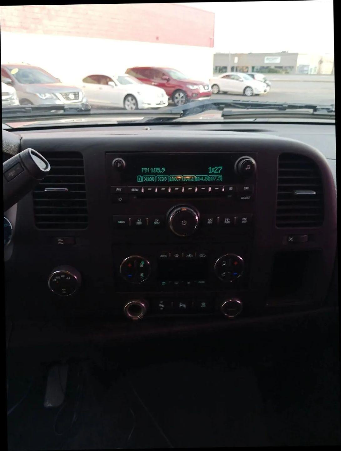 Chevrolet Silverado 1500 LT Ext. Cab 4WD 2011