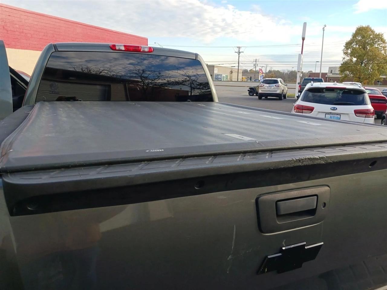 Chevrolet Silverado 1500 LT Ext. Cab 4WD 2011