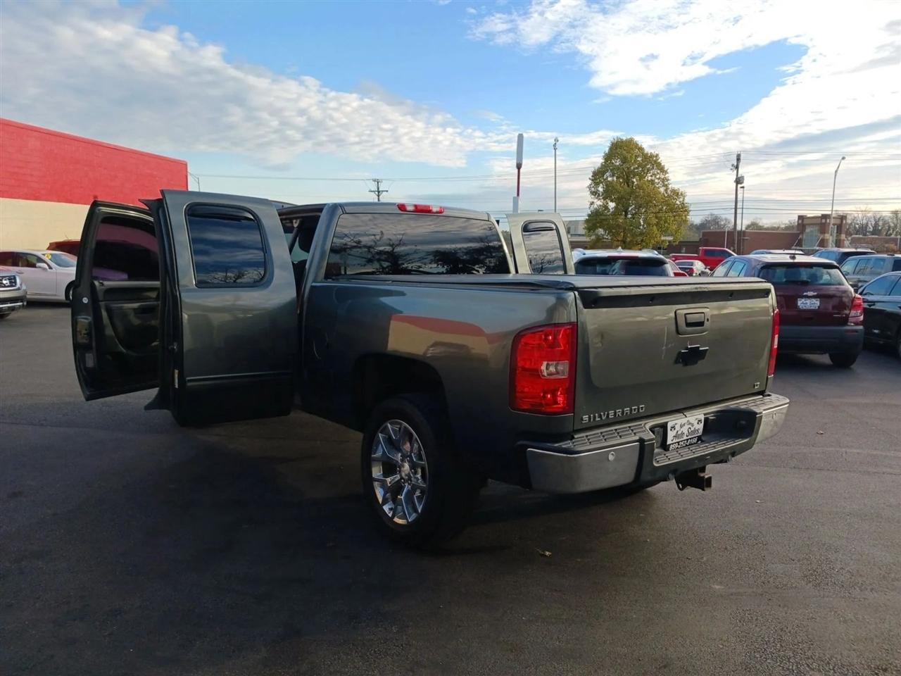 Chevrolet Silverado 1500 LT Ext. Cab 4WD 2011
