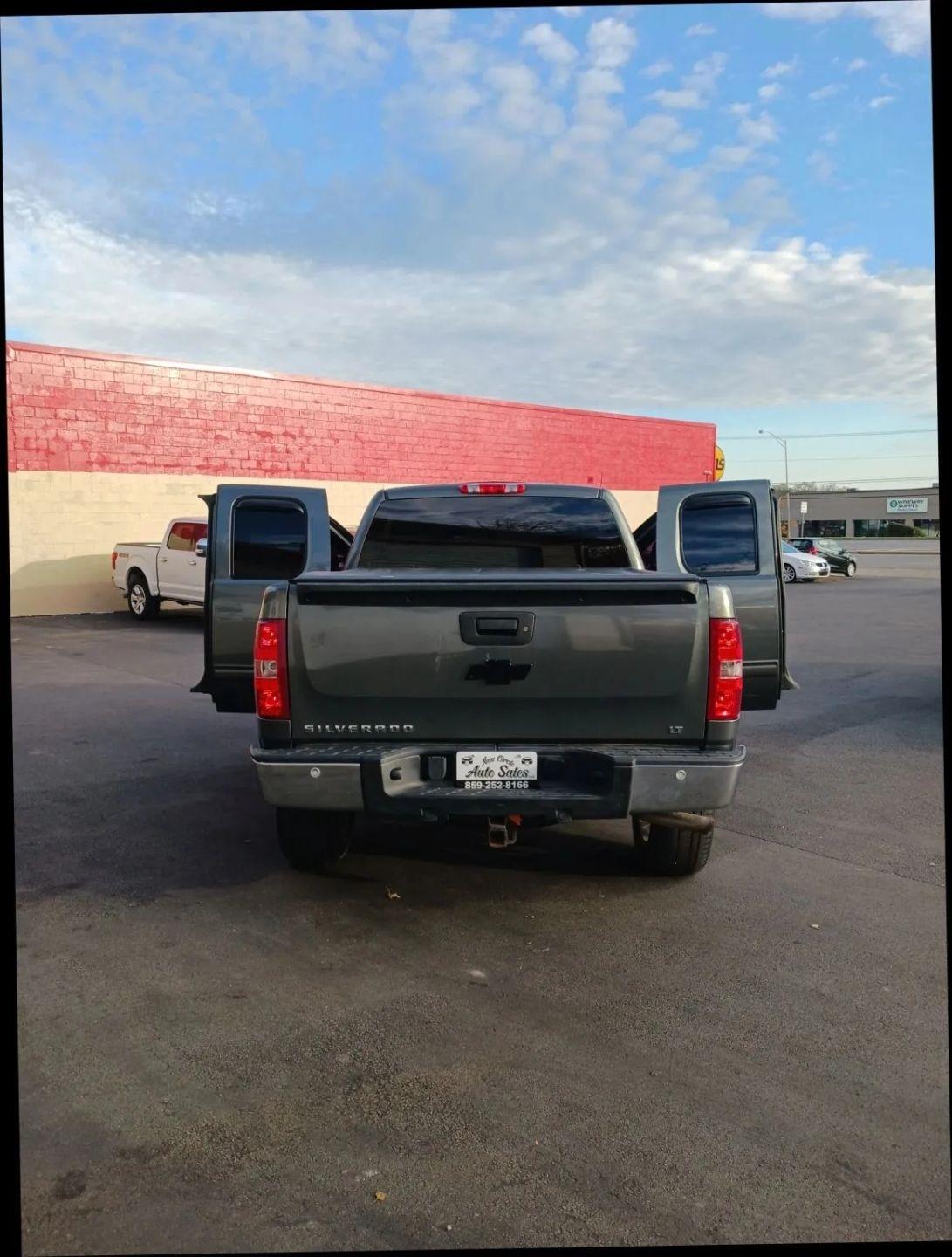 Chevrolet Silverado 1500 LT Ext. Cab 4WD 2011