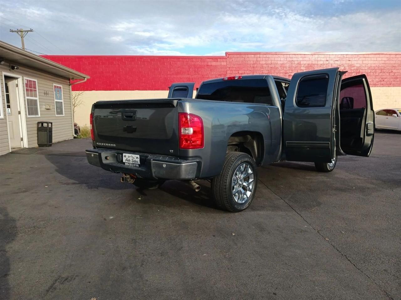 Chevrolet Silverado 1500 LT Ext. Cab 4WD 2011