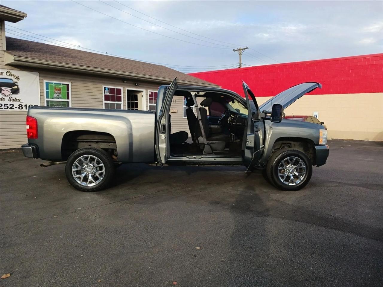 Chevrolet Silverado 1500 LT Ext. Cab 4WD 2011