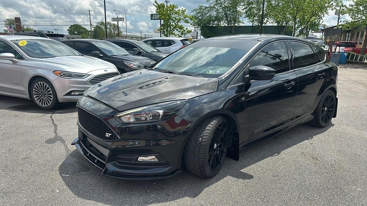 Ford Focus ST Hatch 2017
