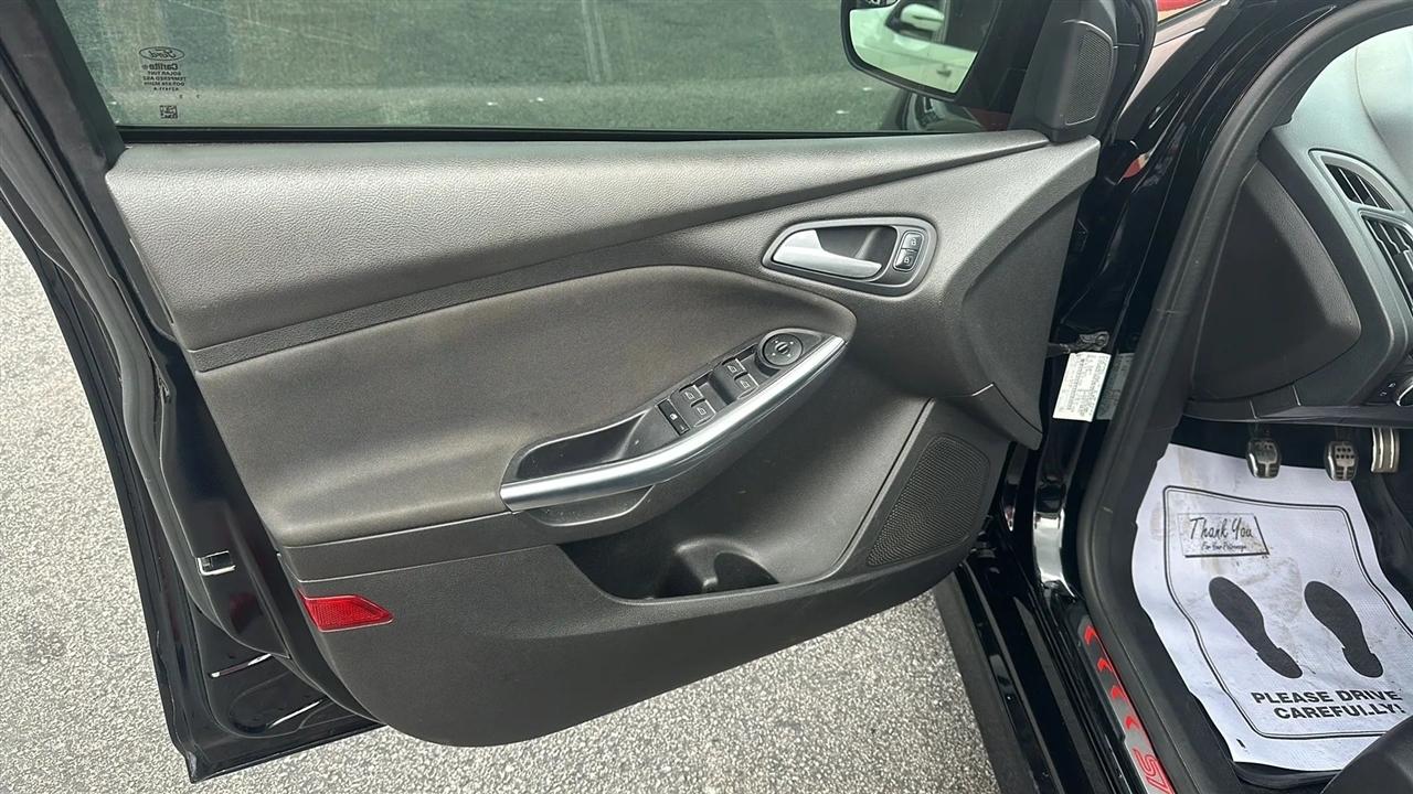 Ford Focus ST Hatch 2017