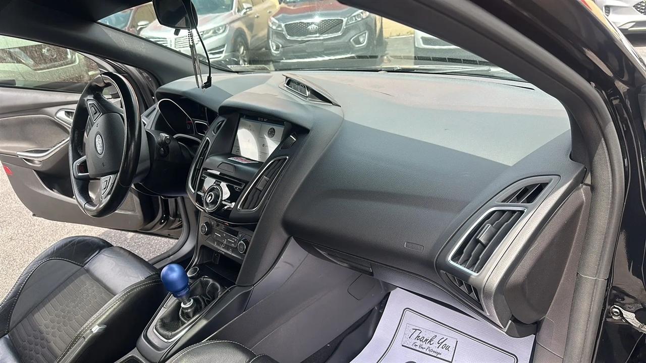 Ford Focus ST Hatch 2017