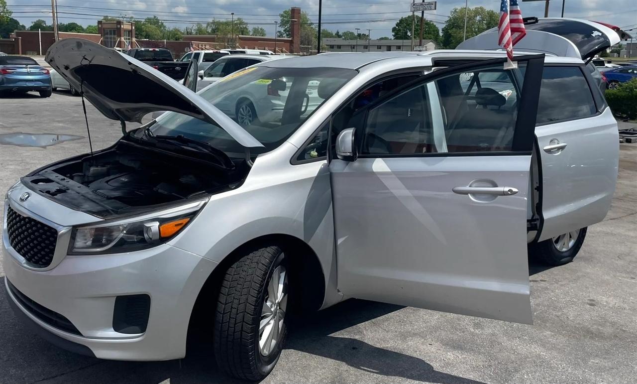 Kia Sedona LX 2016