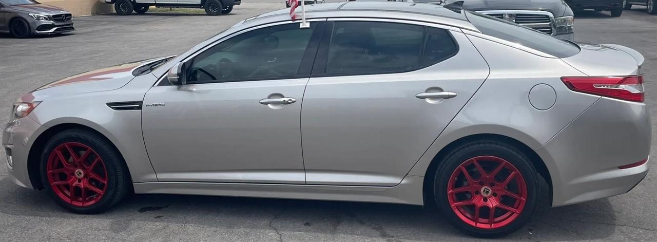 Kia Optima Hybrid LX 2013