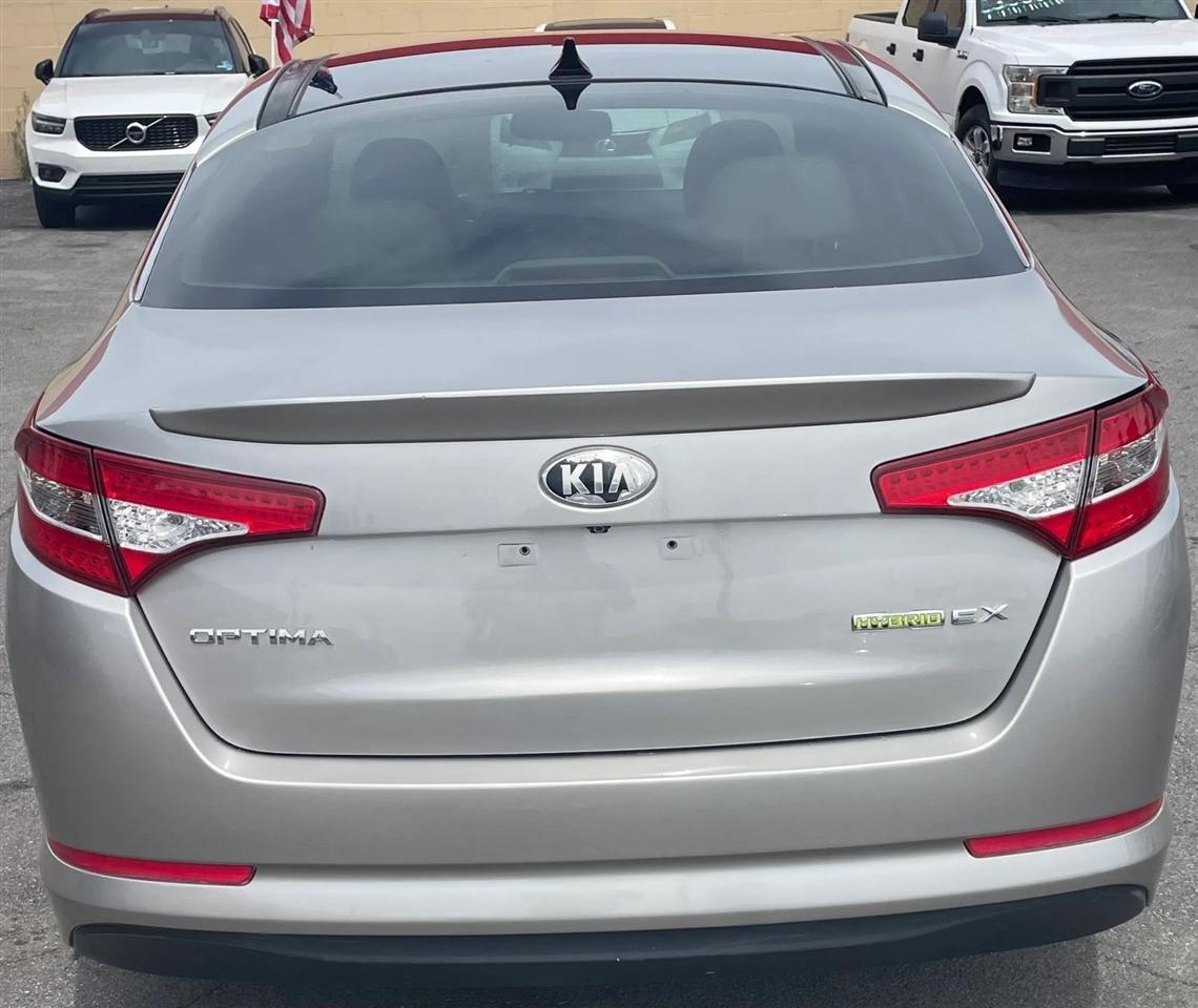 Kia Optima Hybrid LX 2013