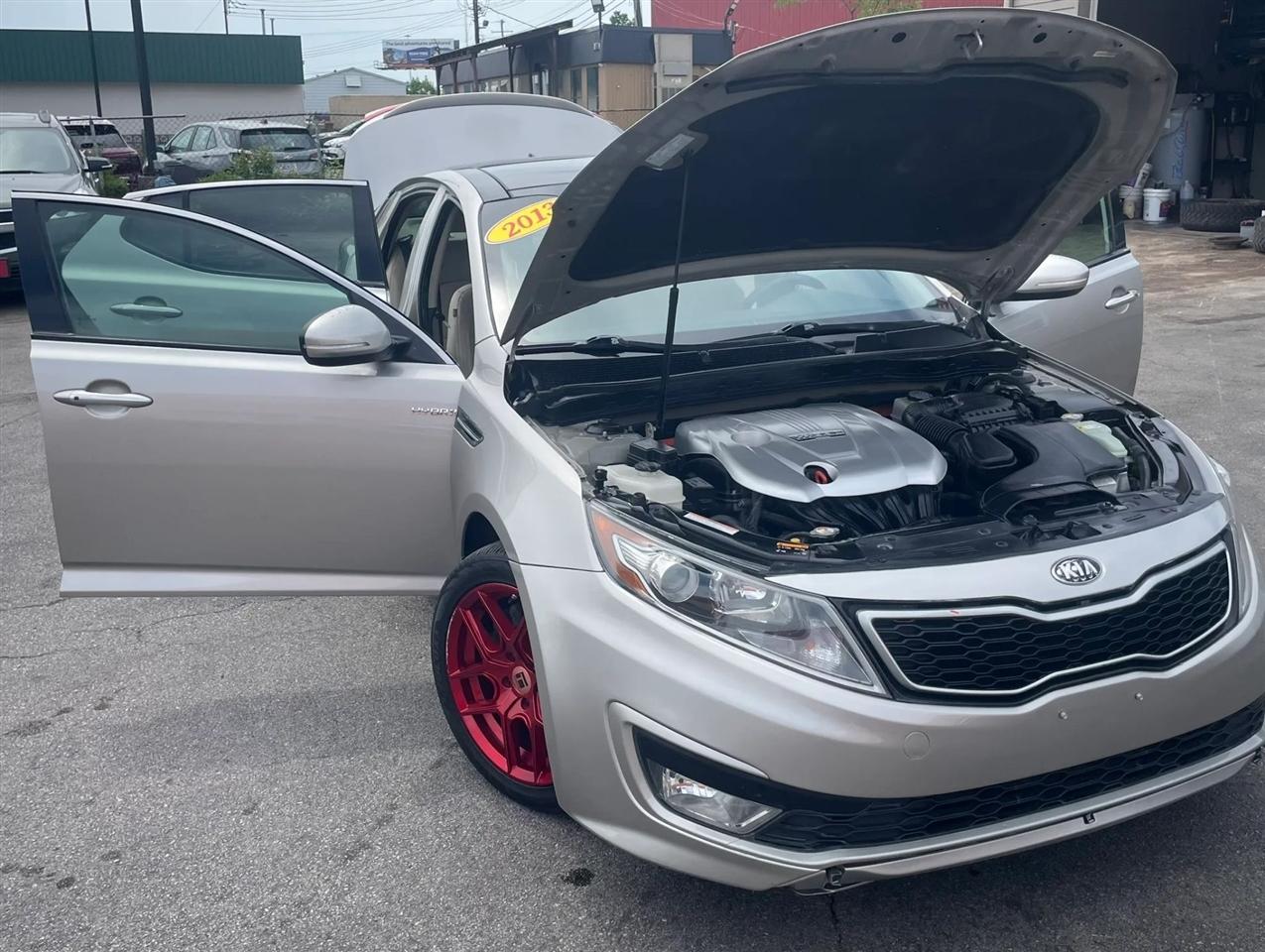 Kia Optima Hybrid LX 2013