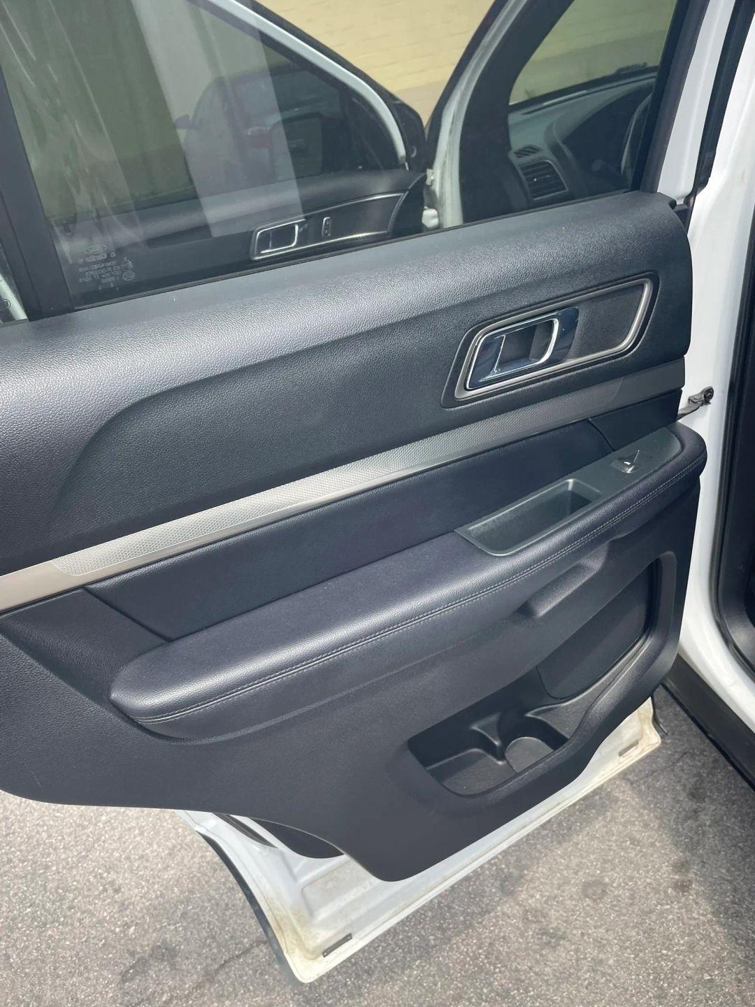 Ford Explorer XLT 4WD 2018