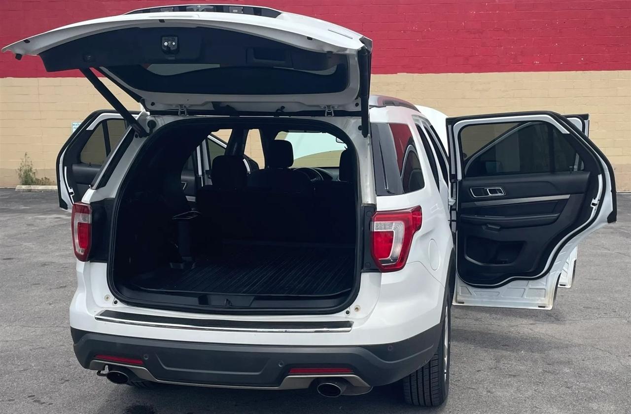 Ford Explorer XLT 4WD 2018