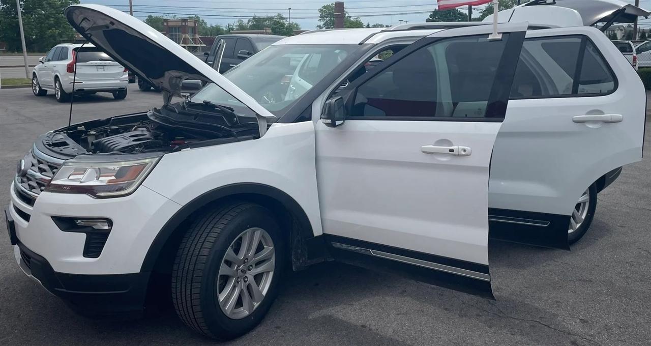 Ford Explorer XLT 4WD 2018