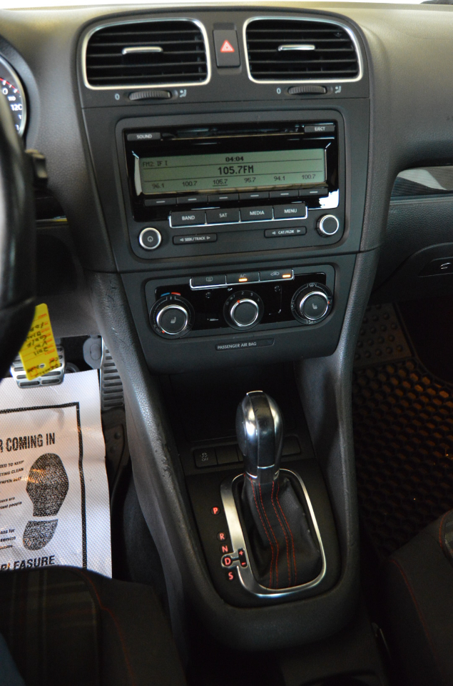 Volkswagen GTI 2.0T Sedan 2011