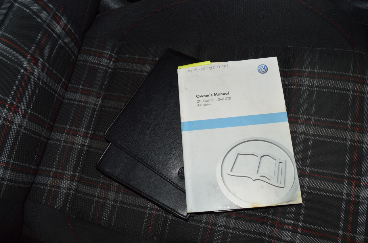 Volkswagen GTI 2.0T Sedan 2011