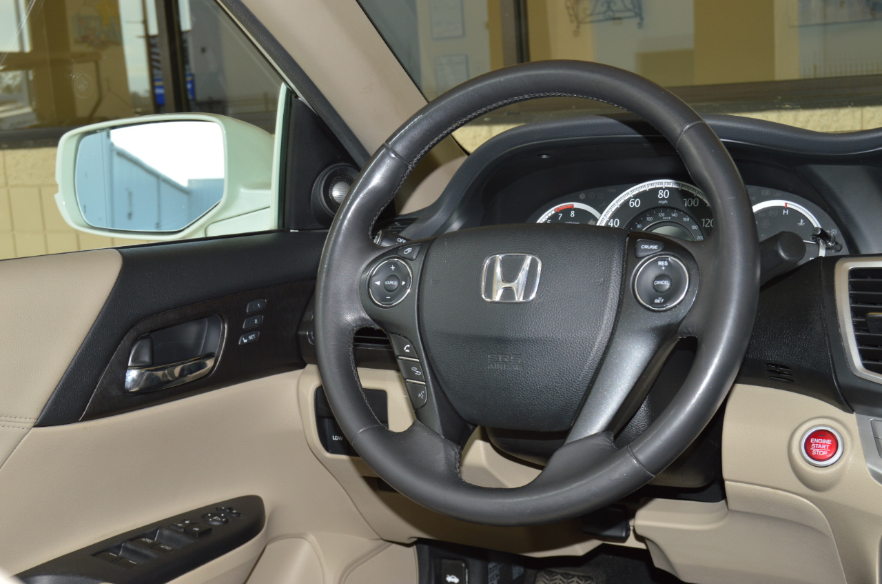 Honda Accord  2013