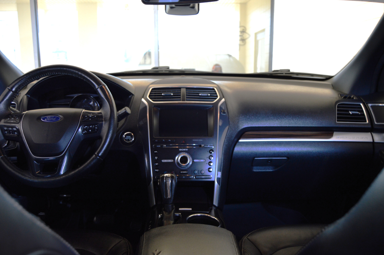 Ford Explorer Limited FWD 2018