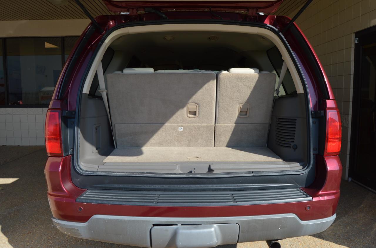 Lincoln Navigator 4dr 2WD Luxury 2004