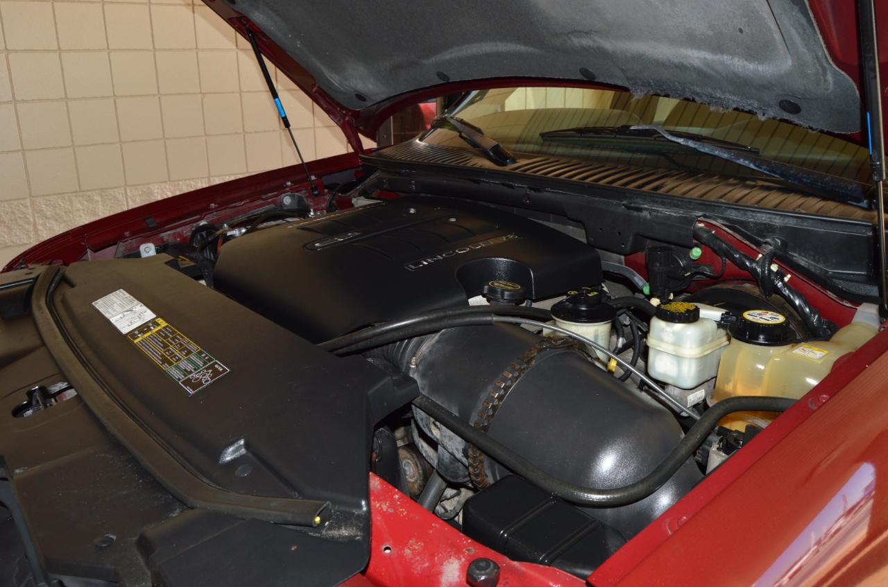 Lincoln Navigator 4dr 2WD Luxury 2004