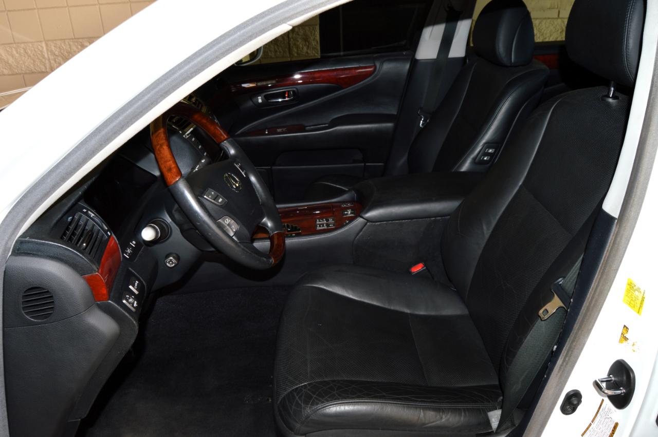 Lexus LS 460 4dr Sdn AWD 2010