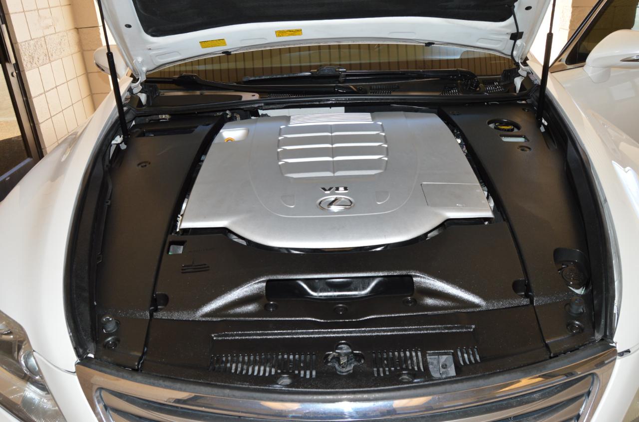 Lexus LS 460 4dr Sdn AWD 2010