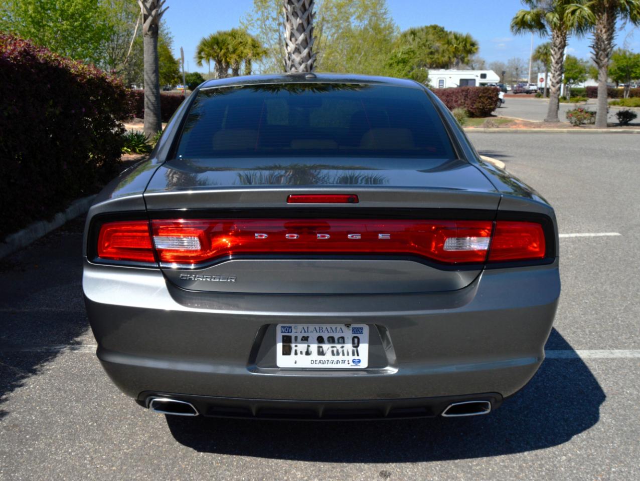 Dodge Charger 4dr Sdn SXT Plus RWD 2012