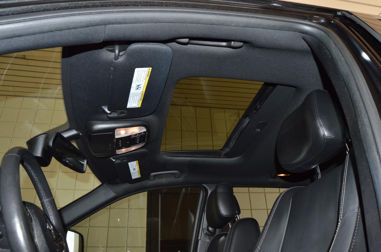 Jeep Grand Cherokee Limited 2WD 2015