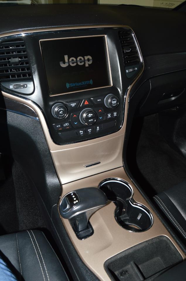 Jeep Grand Cherokee Limited 2WD 2015