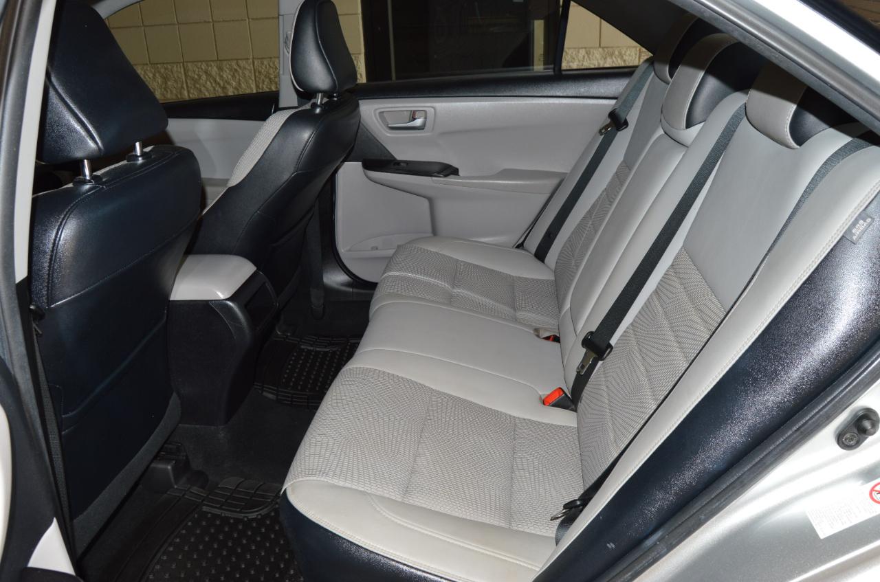 Toyota Camry SE 2016