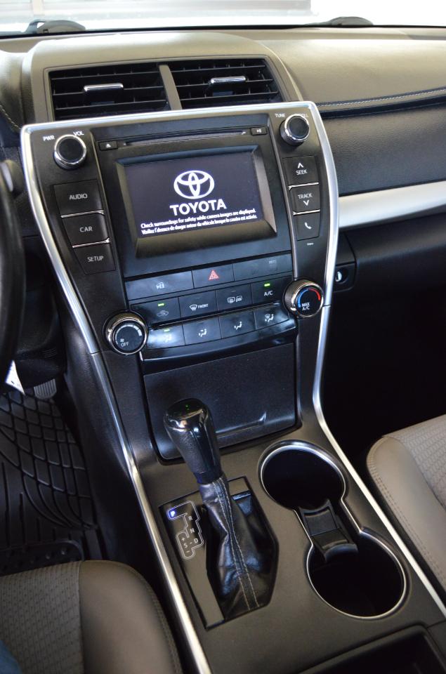 Toyota Camry SE 2016