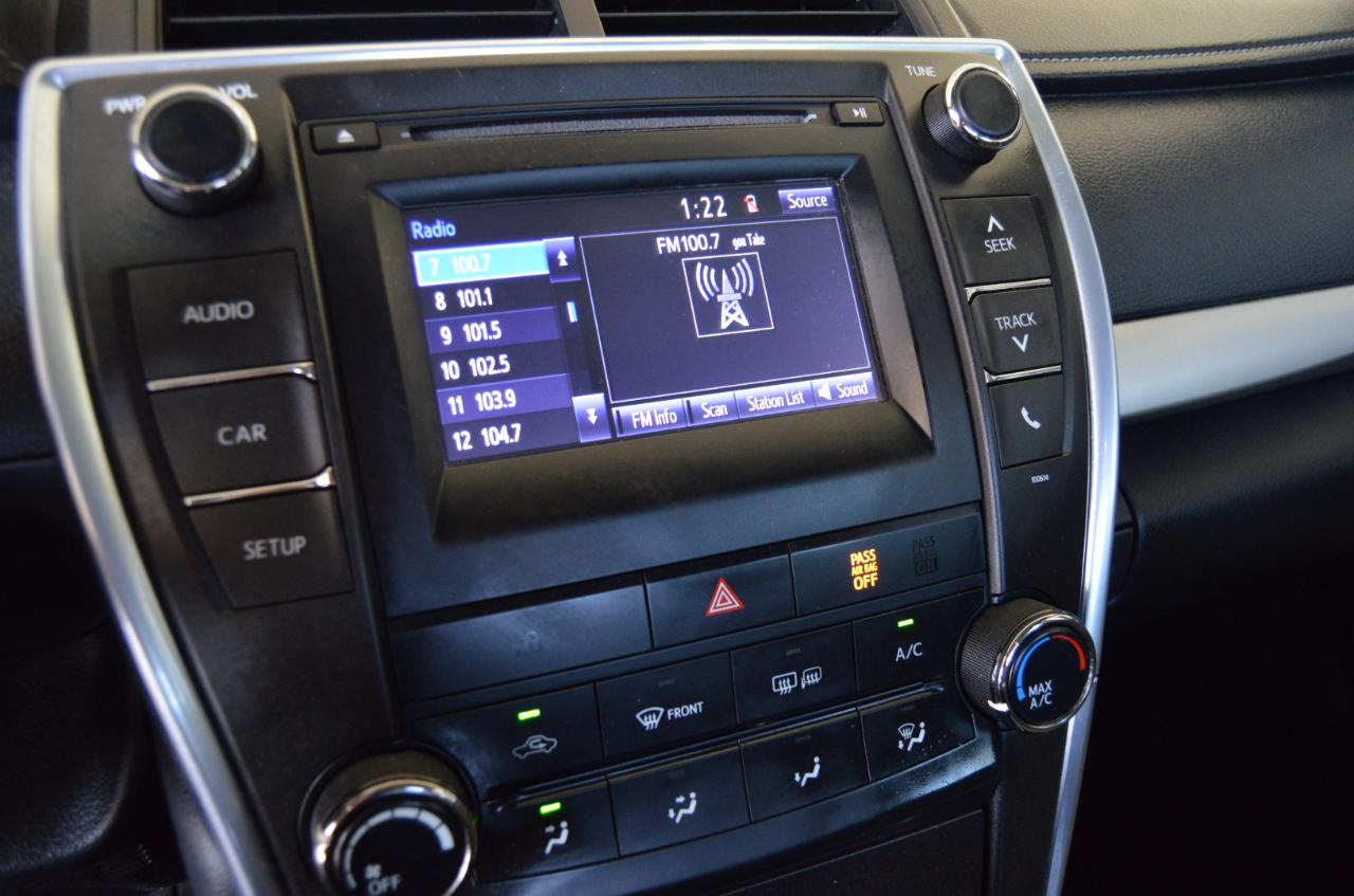 Toyota Camry SE 2016