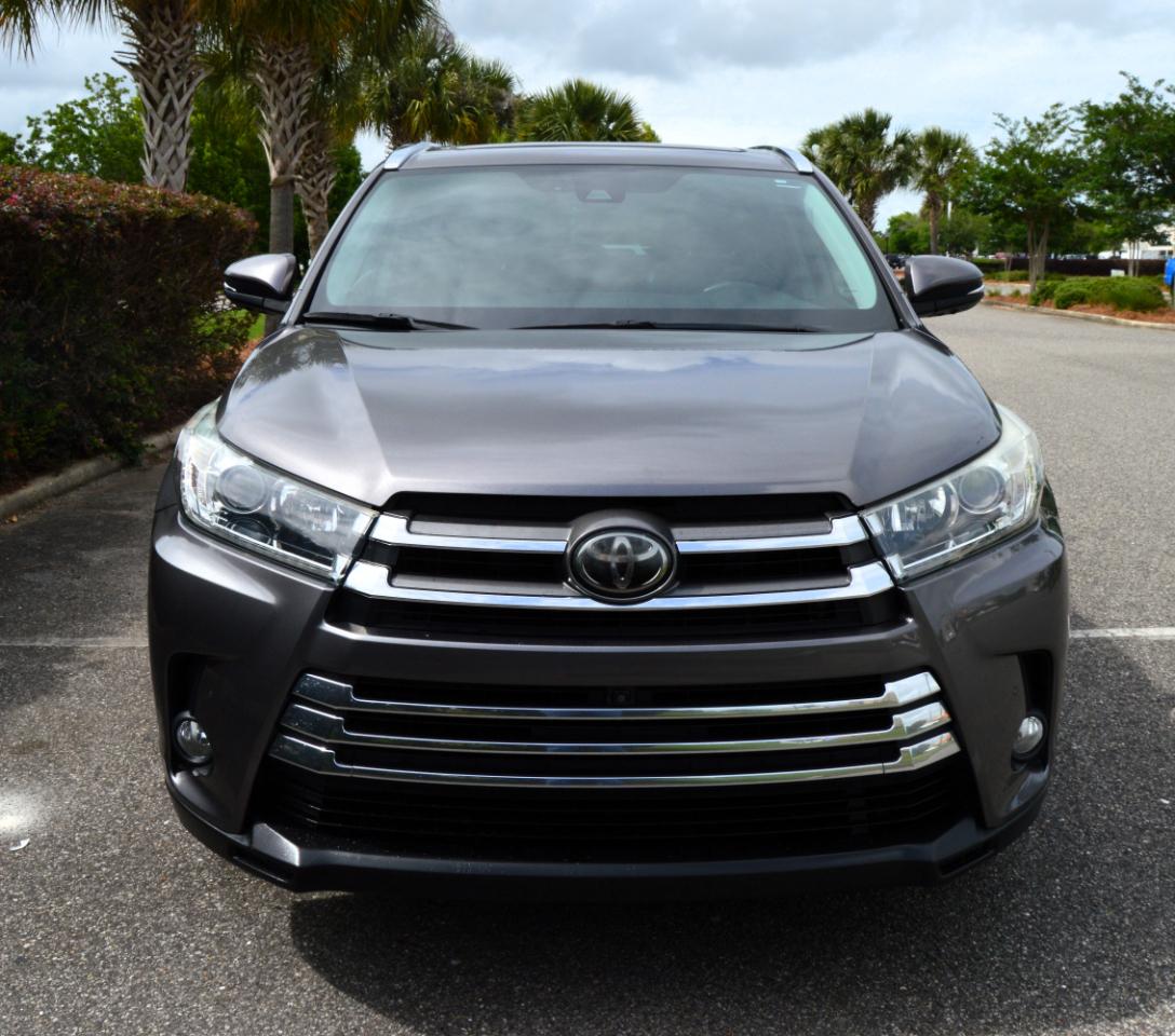 Toyota Highlander Limited Platinum FWD V6 2018