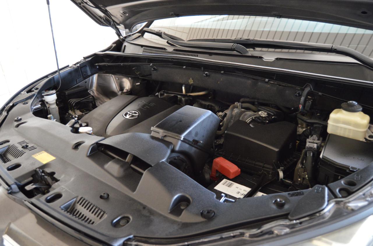 Toyota Highlander Limited Platinum FWD V6 2018